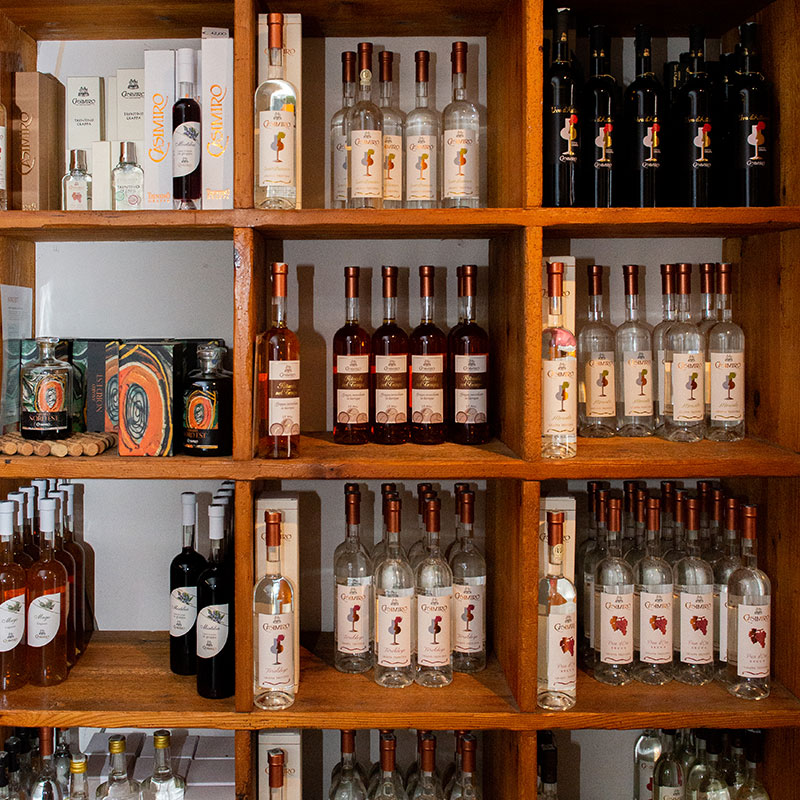 Distilleria Casimiro, Santa Massenza, Trentino - Tradizione di famiglia dal 1924