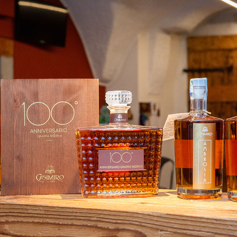 Distilleria Casimiro, Santa Massenza, Trentino - Tradizione di famiglia dal 1924