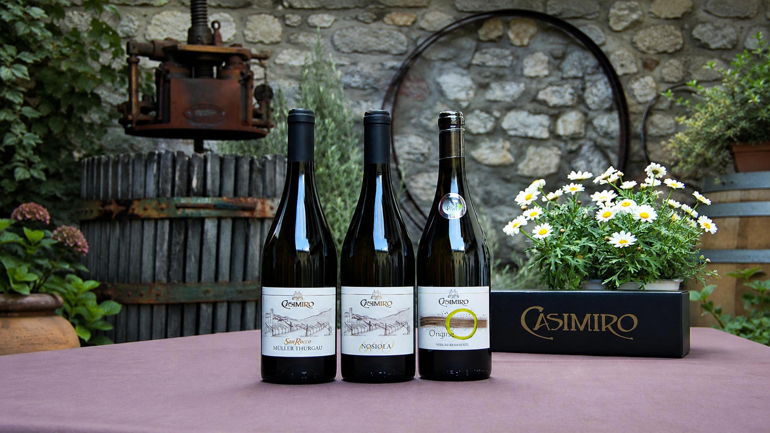 Distilleria Casimiro, Santa Massenza, Trentino - Tradizione di famiglia dal 1924